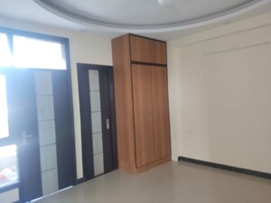 Room in 3 BHK Apartment at Vaishali Nagar – for Rent