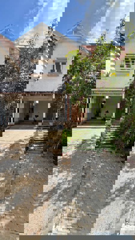 3 BHK + Extra Room 2400 Sq.Ft. Villa in Prestige Augusta Golf Village