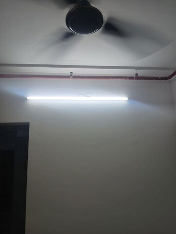 Room in 3 BHK Apartment at Shreeji Atlantis, Malad West – for Rent