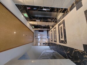 Lift in 2.5 BHK Apartment at Samridhi Luxuriya Avenue, Sector 150 – for Sale