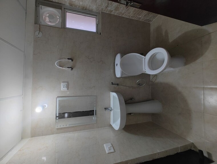 Bathroom, samridhi-luxuriya-avenue 2.5 Bedroom 1165 Sq.Ft. Apartment In Sector 150 Noida 9779876