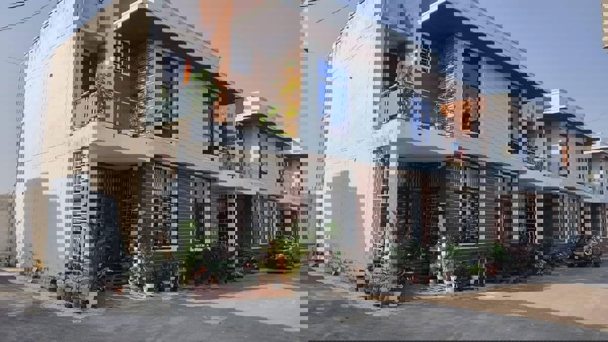 3.5 BHK + Study Room Villa For Sale in Sector 16 Greater Noida