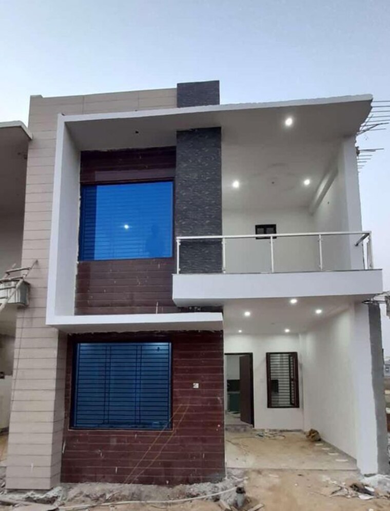 Exterior View, sector 16 greater noida 3.5 Bedroom 100 Sq.Yd. Villa In Sector 16 Greater Noida Greater Noida 9775409
