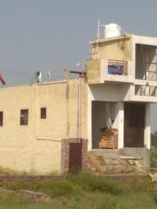 Plot For Sale in Jewar