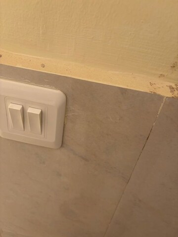 Room in 2 BHK Apartment at Signature The Millennia 2, Sector 37d – for Sale