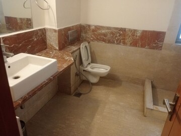 Bathroom in 3.5 BHK Apartment at Vipul Belmonte, Sector 53 – for Rent