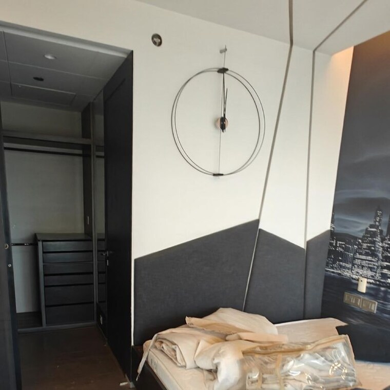 Team Area, lodha-world-crest 3 Bedroom 2160 Sq.Ft. Apartment In Empire Mill Mumbai 9780185