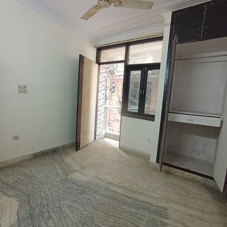 Room, saket 3 Bedroom 1200 Sq.Ft. Builder Floor In Saket Delhi 9780215