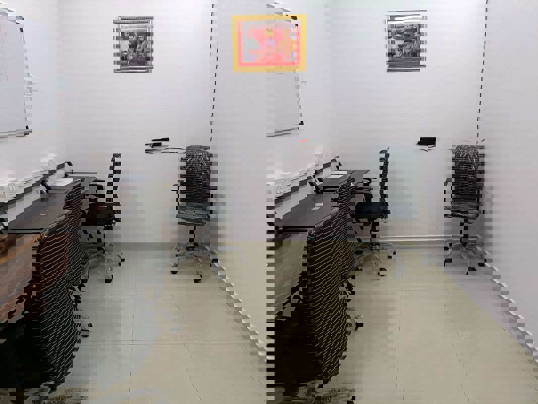 Office Space For Rent in Malad West