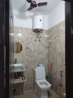 Attached Bathroom in 2 BHK Builder Floor at Shakti Khand 2 – for Rent