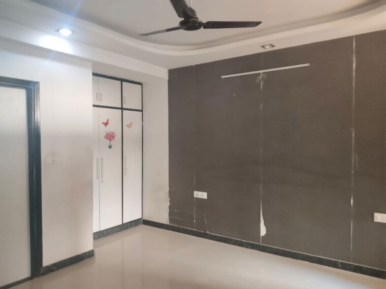 Room, vaishali nagar 3 Bedroom 2200 Sq.Ft. Apartment In Vaishali Nagar Jaipur 9780263