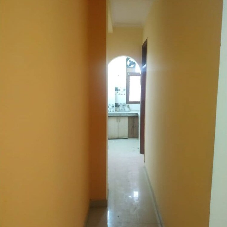 Room, sector 62 1 Bedroom 710 Sq.Ft. Builder Floor In Sector 62 Noida 9780412