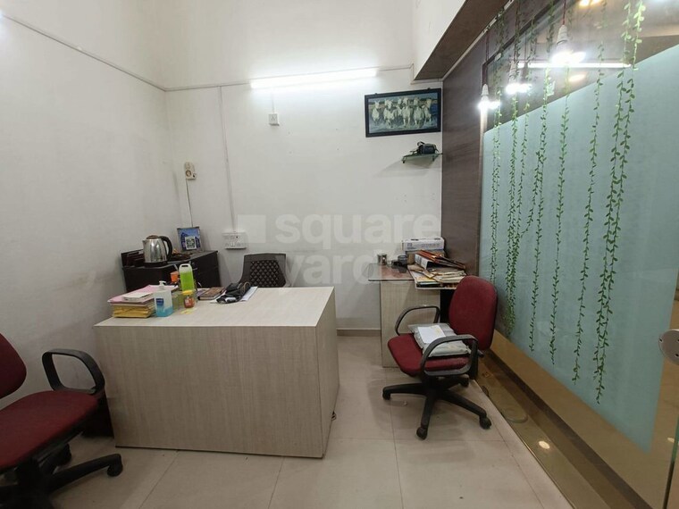 Team Area, malad west Commercial Office Space 230 Sq.Ft. In Malad West Mumbai 9780429