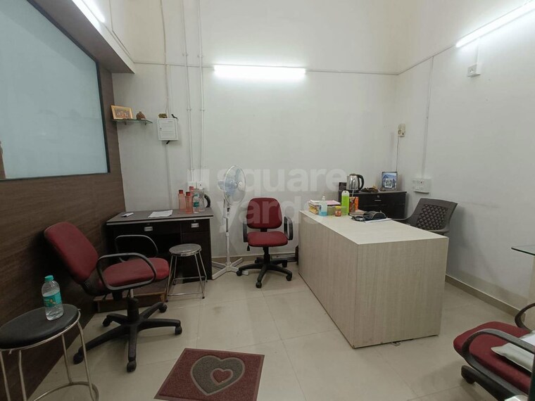 Team Area, malad west Commercial Office Space 230 Sq.Ft. In Malad West Mumbai 9780429
