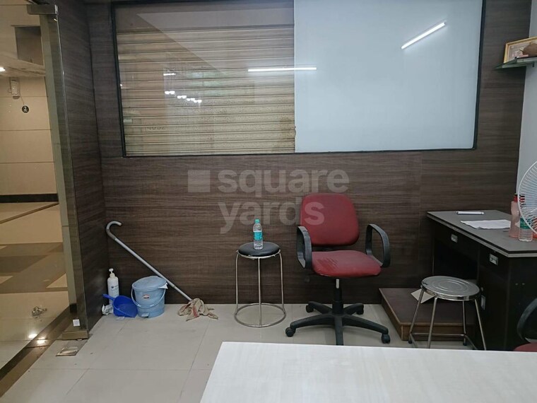 Team Area, malad west Commercial Office Space 230 Sq.Ft. In Malad West Mumbai 9780429