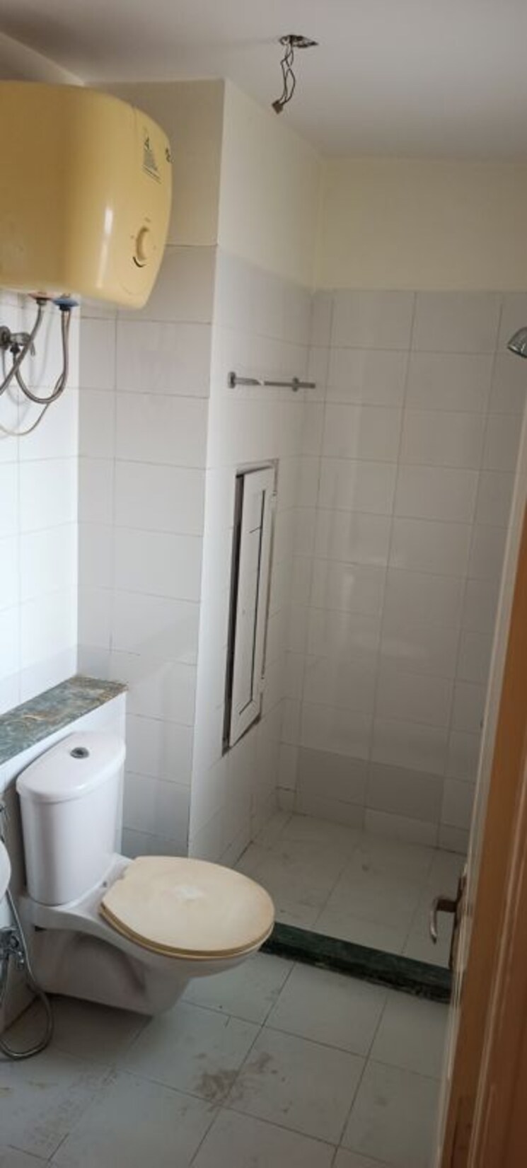 Bathroom, bptp-the-resort 3.5 Bedroom 2040 Sq.Ft. Apartment In Sector 75 Faridabad 9780565