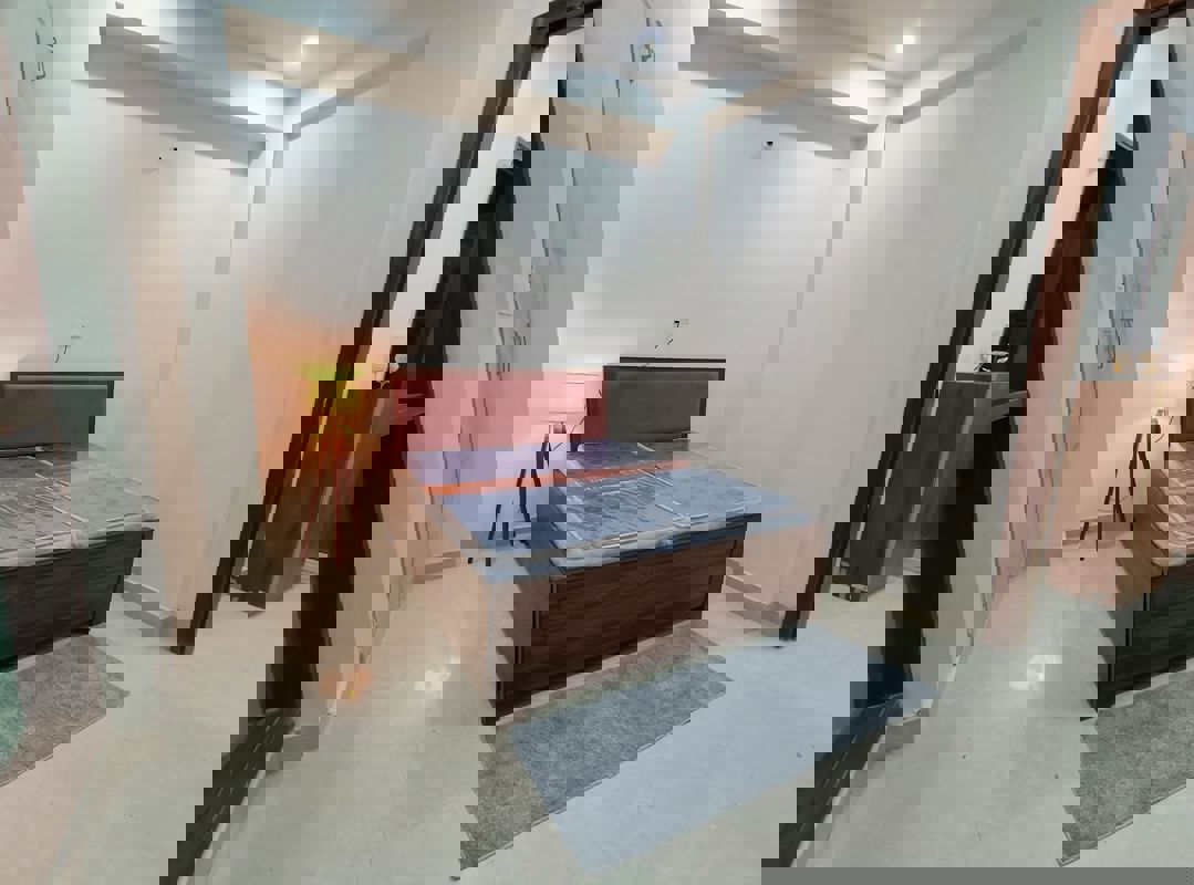 1 BHK Builder Floor For Rent in Sector 38