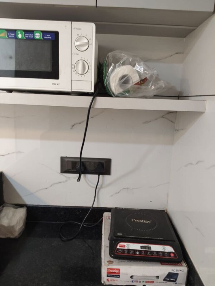 Team Area, kp-epitome Commercial Office Space 1400 Sq.Ft. In Makarba Ahmedabad 9780591