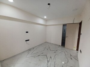 Room in 1 BHK Apartment at Suparshva The 1925, Girgaon – for Sale