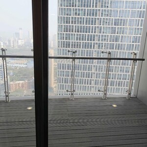 Room in 3 BHK Apartment at Lodha World Crest, Empire Mill – for Rent