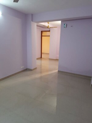 Room in 2 BHK Apartment at Sector 13 Dwarka – for Rent
