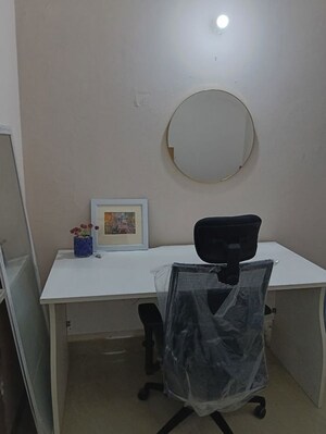 Team Area in 2 BHK Apartment at Amrapali Golf Homes, Sector 4 Greater Noida – for Rent