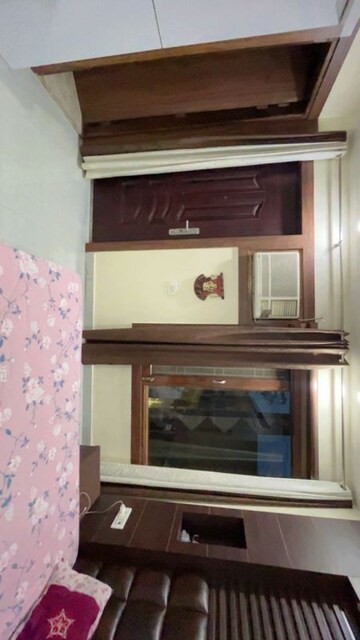 Room in 3 BHK Independent House at Dilshad Garden – for Sale