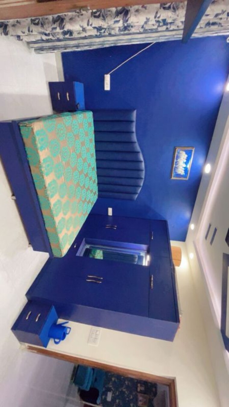 Room, dilshad garden 3 Bedroom 1800 Sq.Ft. Independent House In Dilshad Garden Delhi 9772683