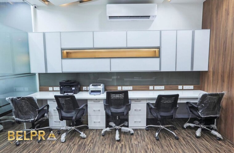 Team Area, gota Commercial Office Space 1040 Sq.Ft. In Gota Ahmedabad 9780698