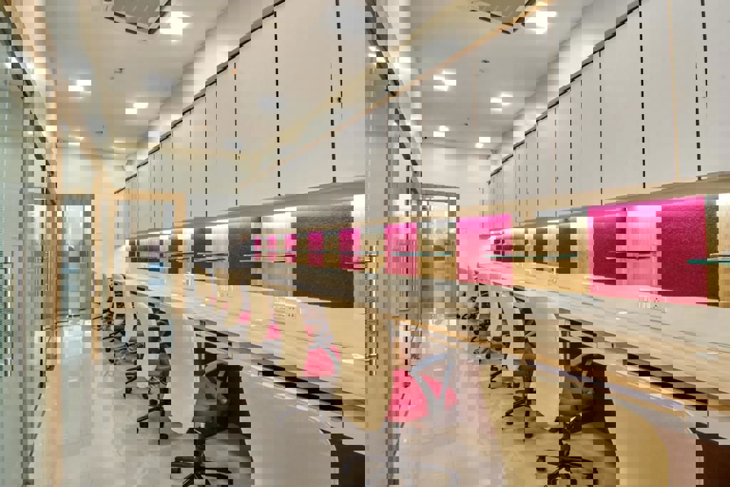 Office Space For Rent in Malad West