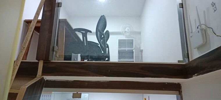 undefined, malad west Commercial Office Space 174 Sq.Ft. In Malad West Mumbai 9780724