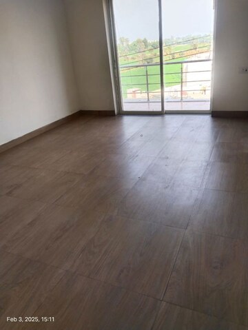 Room in 3 BHK Apartment at Bhojpal Shree Krishna Heights, Katara Hills – for Sale