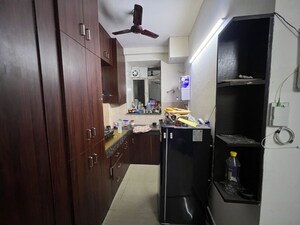 Team Area in 2 BHK Apartment at AIG Park Avenue, Sector 4 Greater Noida – for Rent