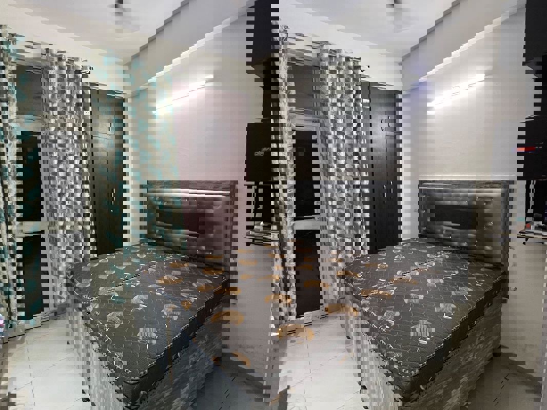 2 BHK + Pooja Room Apartment For Rent in AIG Park Avenue