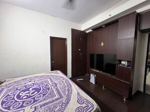 Bedroom in 2 BHK Apartment at AIG Park Avenue, Sector 4 Greater Noida – for Rent