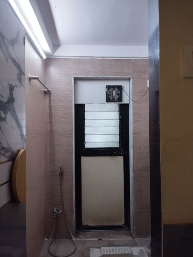 Bathroom, suyash-heights 3 Bedroom 1600 Sq.Ft. Apartment In Kharghar Sector 18 Navi Mumbai 9780782