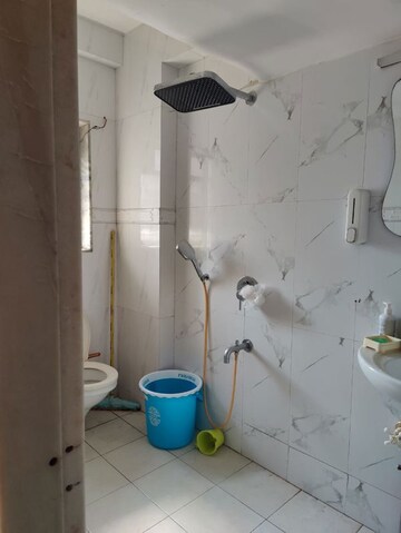 Bathroom in 6+ BHK Independent House at Sector 28 – for Rent