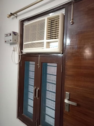 Furnished Amenities in 2 BHK Builder Floor at Khirki Extension – for Rent