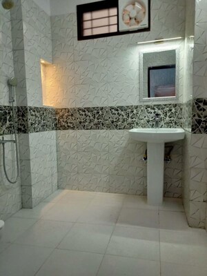 Bathroom in 2 BHK Builder Floor at Khirki Extension – for Rent