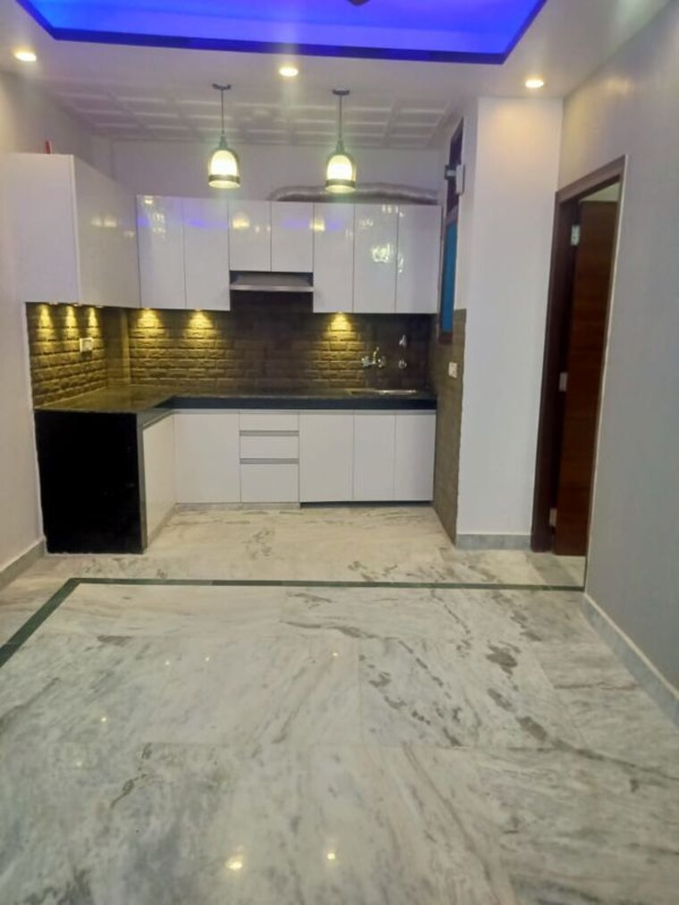 Kitchen, khirki extension 2 Bedroom 75 Sq.Yd. Builder Floor In Khirki Extension Delhi 9780973