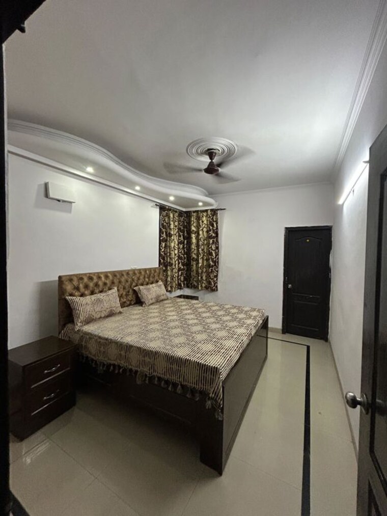Bedroom, pir machalla 3 Bedroom 1550 Sq.Ft. Apartment In Pir Machalla Zirakpur 9780926