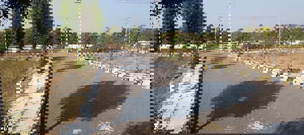 Plot For Sale in Ankushapur