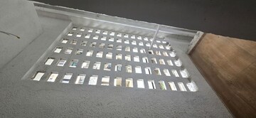 Parking in 3 BHK Builder Floor at Naupada – for Sale