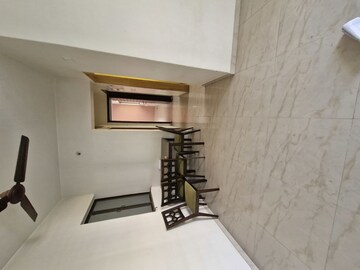 Furnished Amenities in 2 BHK Apartment at Rustomjee Avenue H, Virar West – for Rent