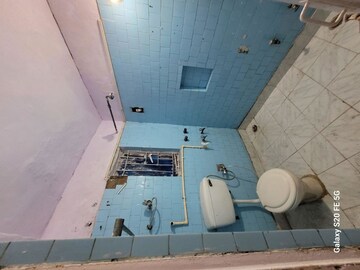 Bathroom in 2 BHK Apartment at Sector 12 Dwarka – for Rent