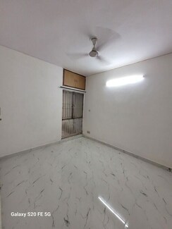 2 BHK + Store Room Apartment For Rent in Sector 12 Dwarka