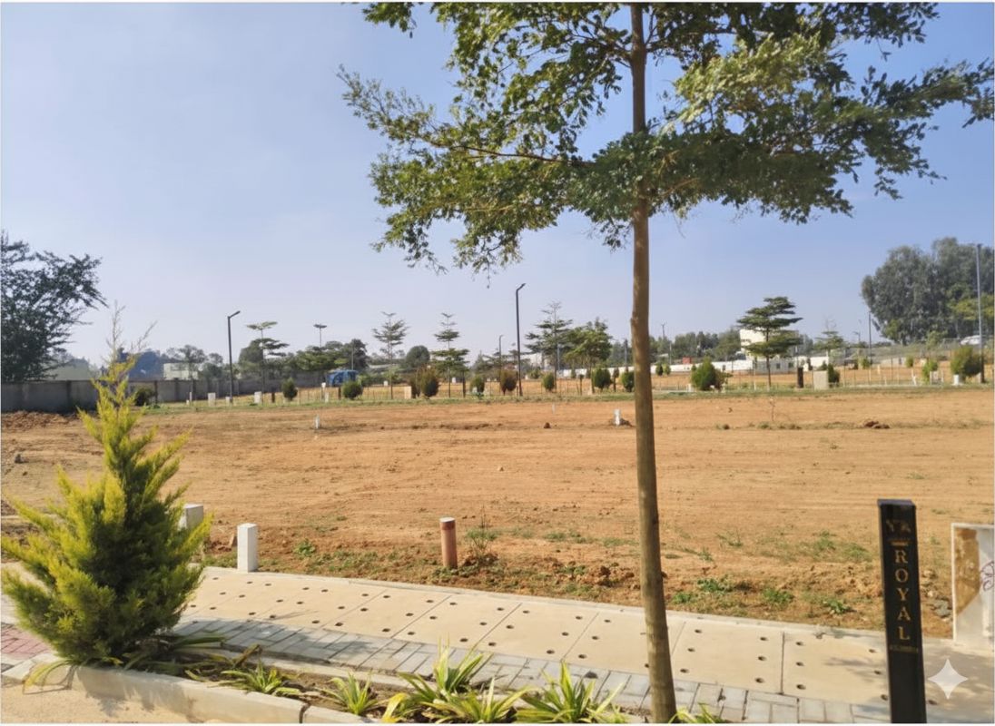 Plot For Sale in Mayakhedi