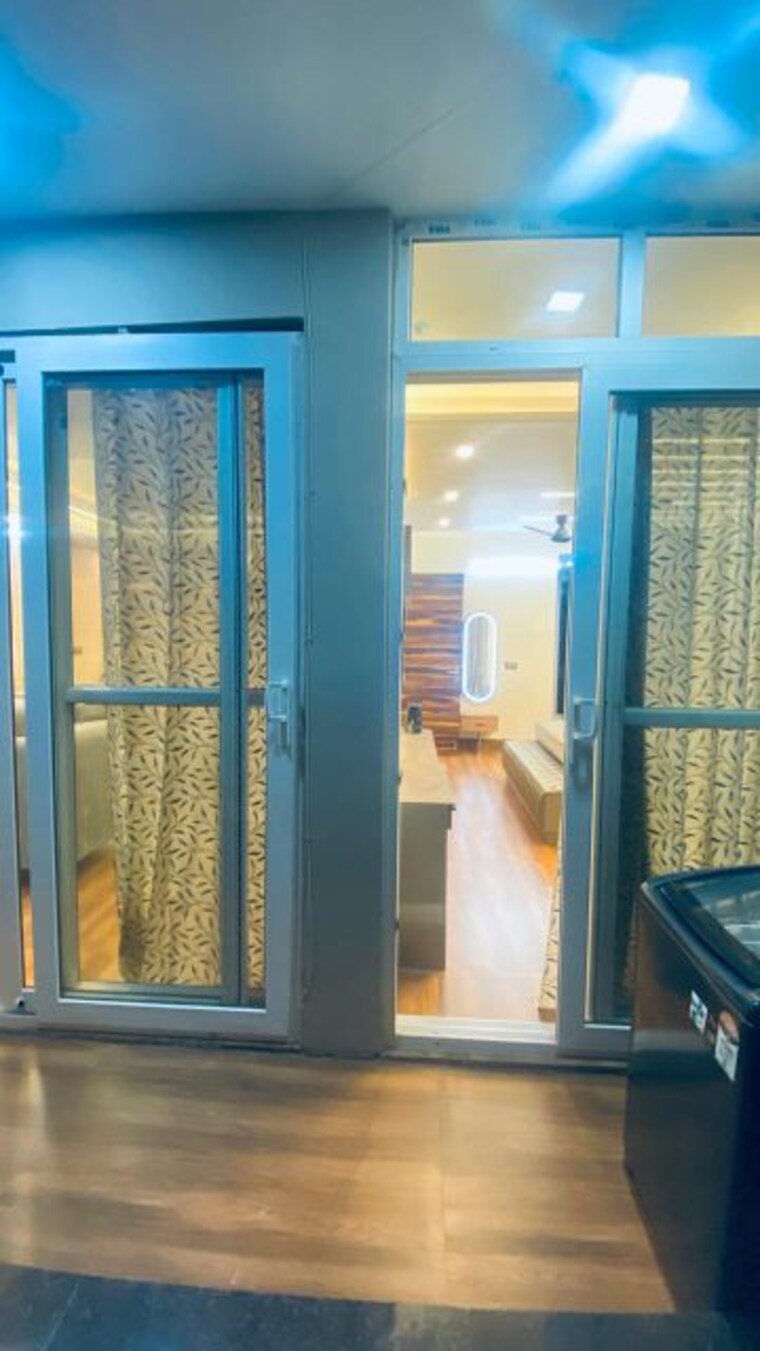 Living Room, dlf-city-phase-iv 2 Bedroom 1350 Sq.Ft. Apartment In Dlf Phase iv Gurgaon 9781051