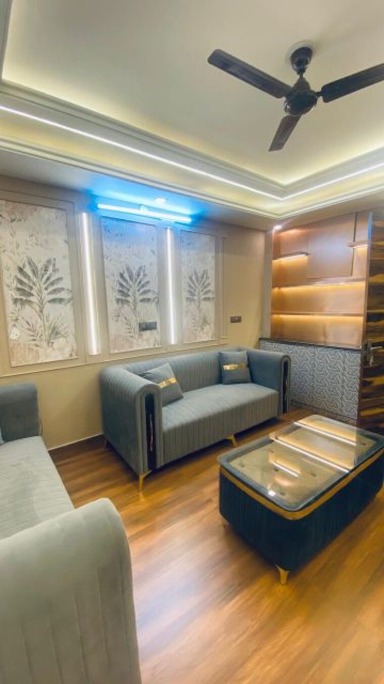 Living Room, dlf-city-phase-iv 2 Bedroom 1350 Sq.Ft. Apartment In Dlf Phase iv Gurgaon 9781051