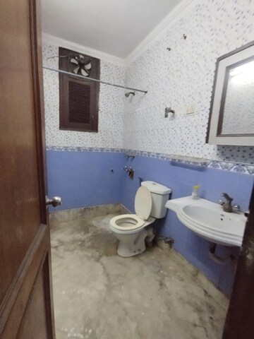 Bathroom in 3 BHK Builder Floor at Malviya Nagar – for Rent